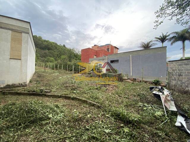 Casa para Venda em São João del Rei - 4