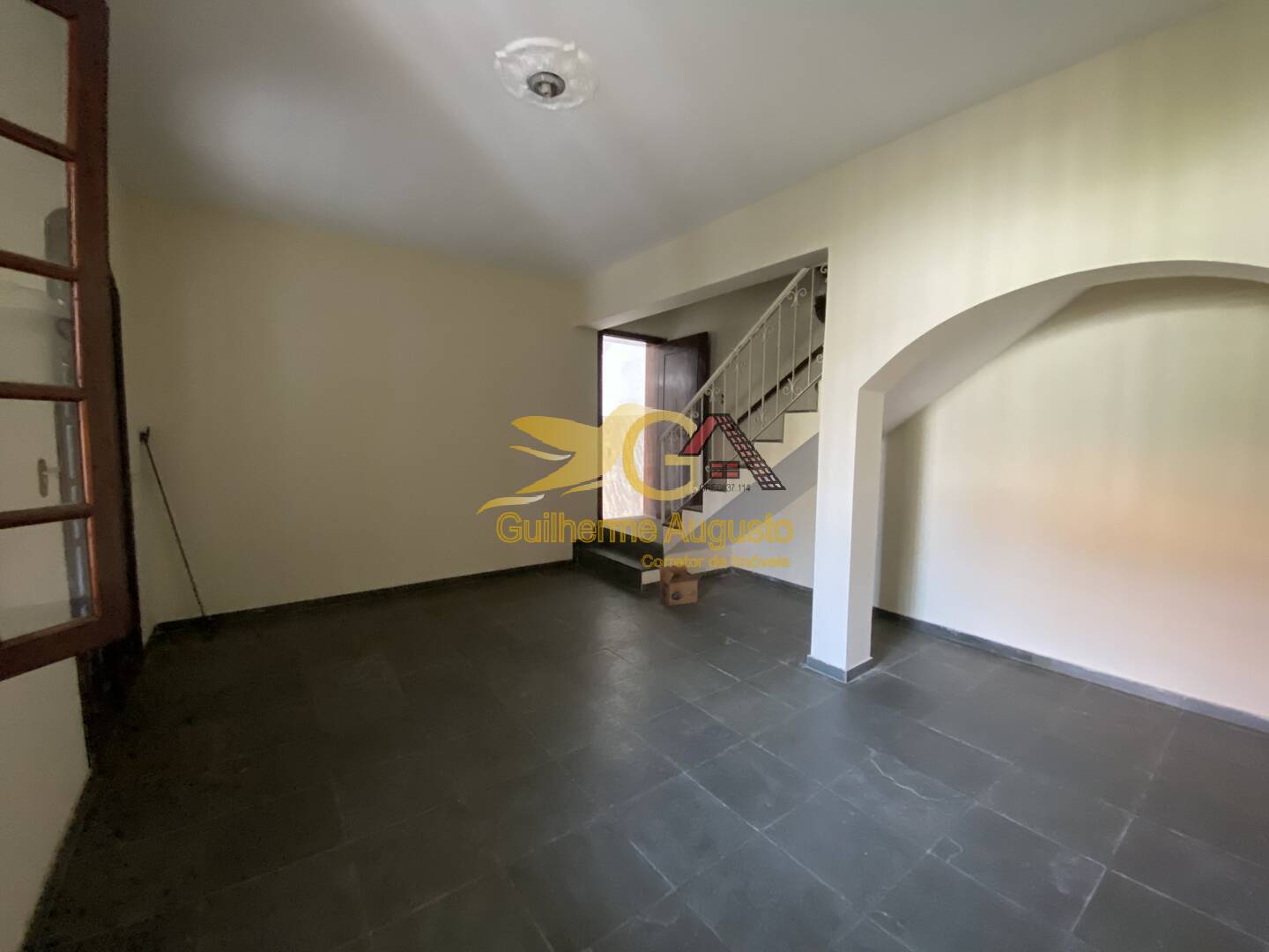 Casa à venda e aluguel com 4 quartos, 334m² - Foto 4