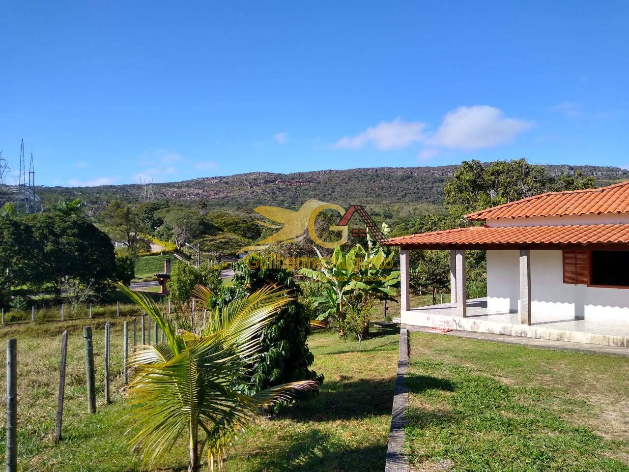 Fazenda à venda com 6 quartos, 300m² - Foto 2