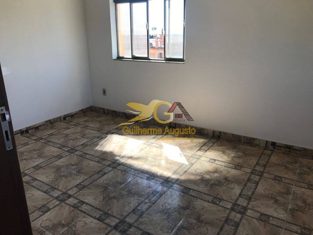 Casa à venda com 3 quartos, 105m² - Foto 11