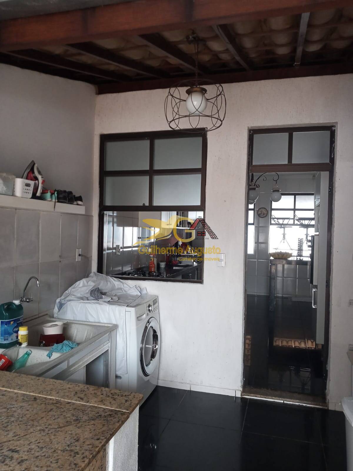 Casa à venda com 5 quartos, 300m² - Foto 32