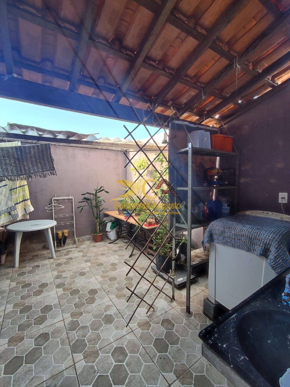 Casa à venda com 2 quartos, 150m² - Foto 14