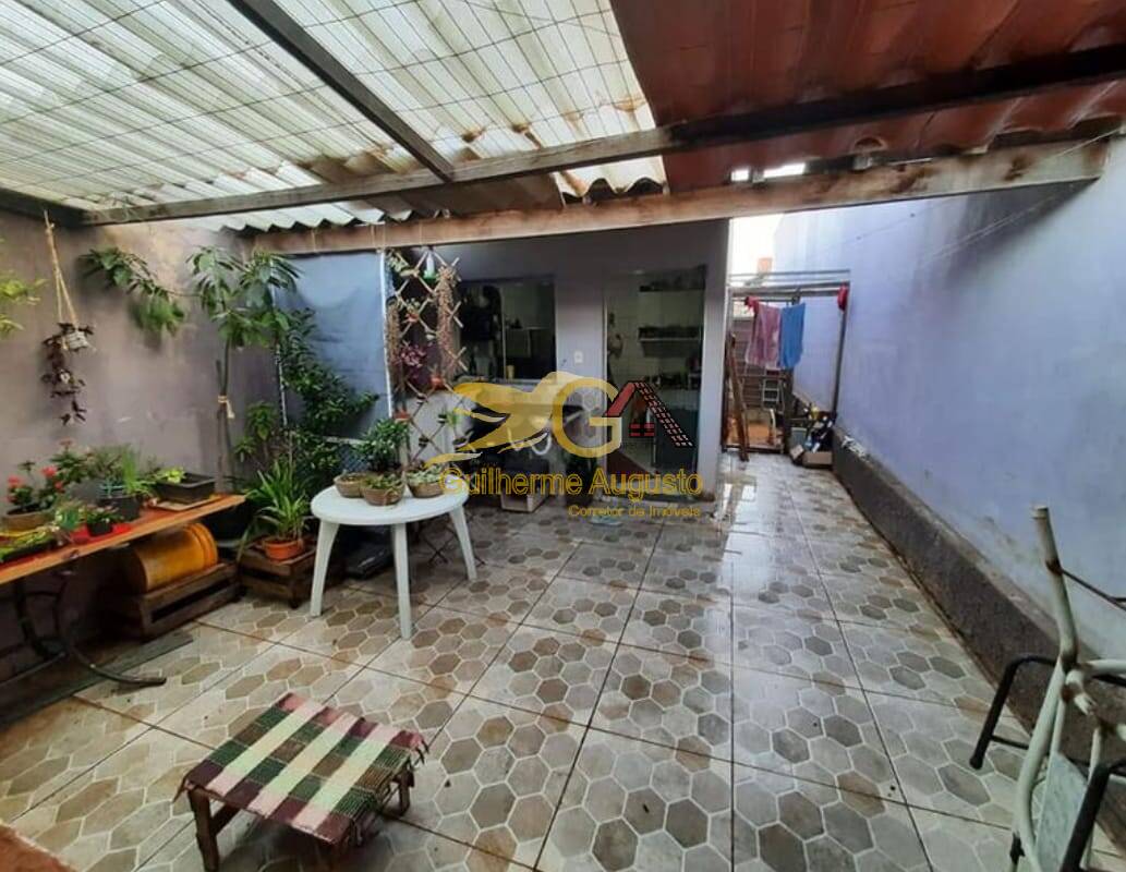 Casa à venda com 2 quartos, 150m² - Foto 20