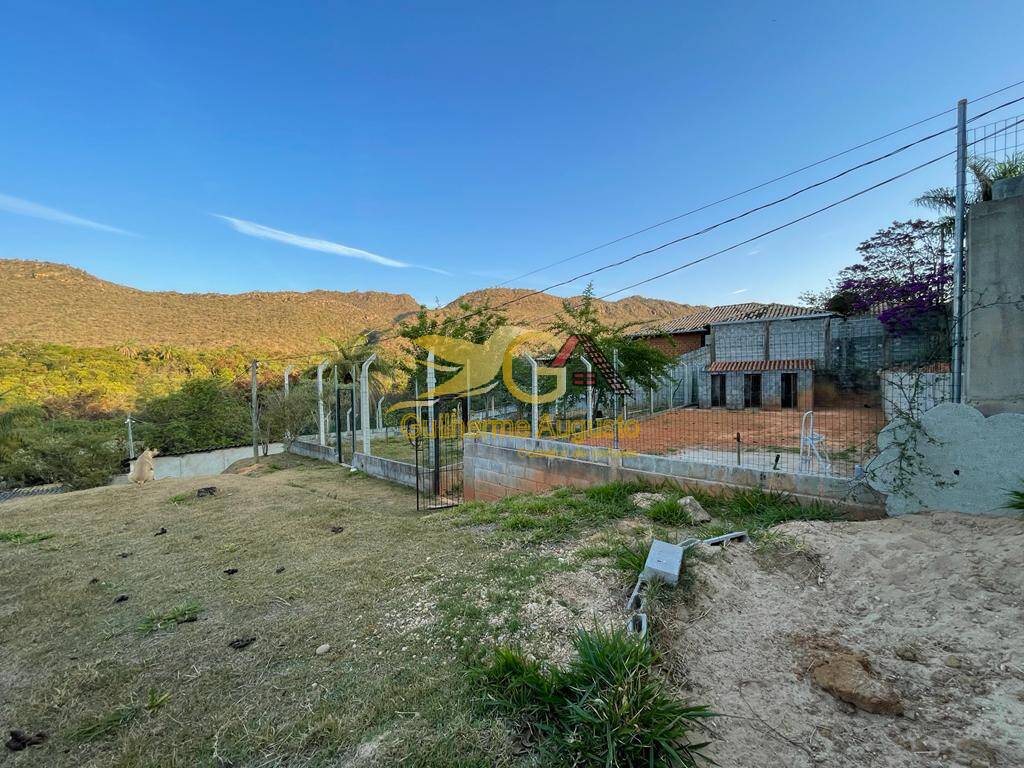 Terreno à venda, 1800m² - Foto 2