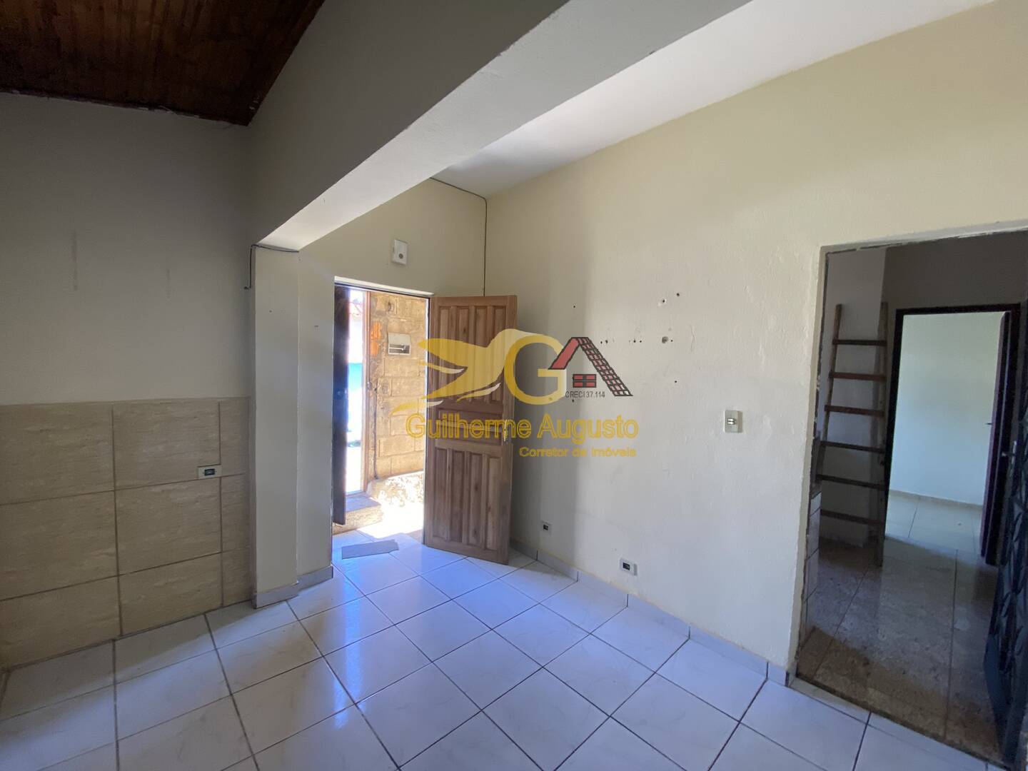 Casa à venda com 4 quartos, 125m² - Foto 12