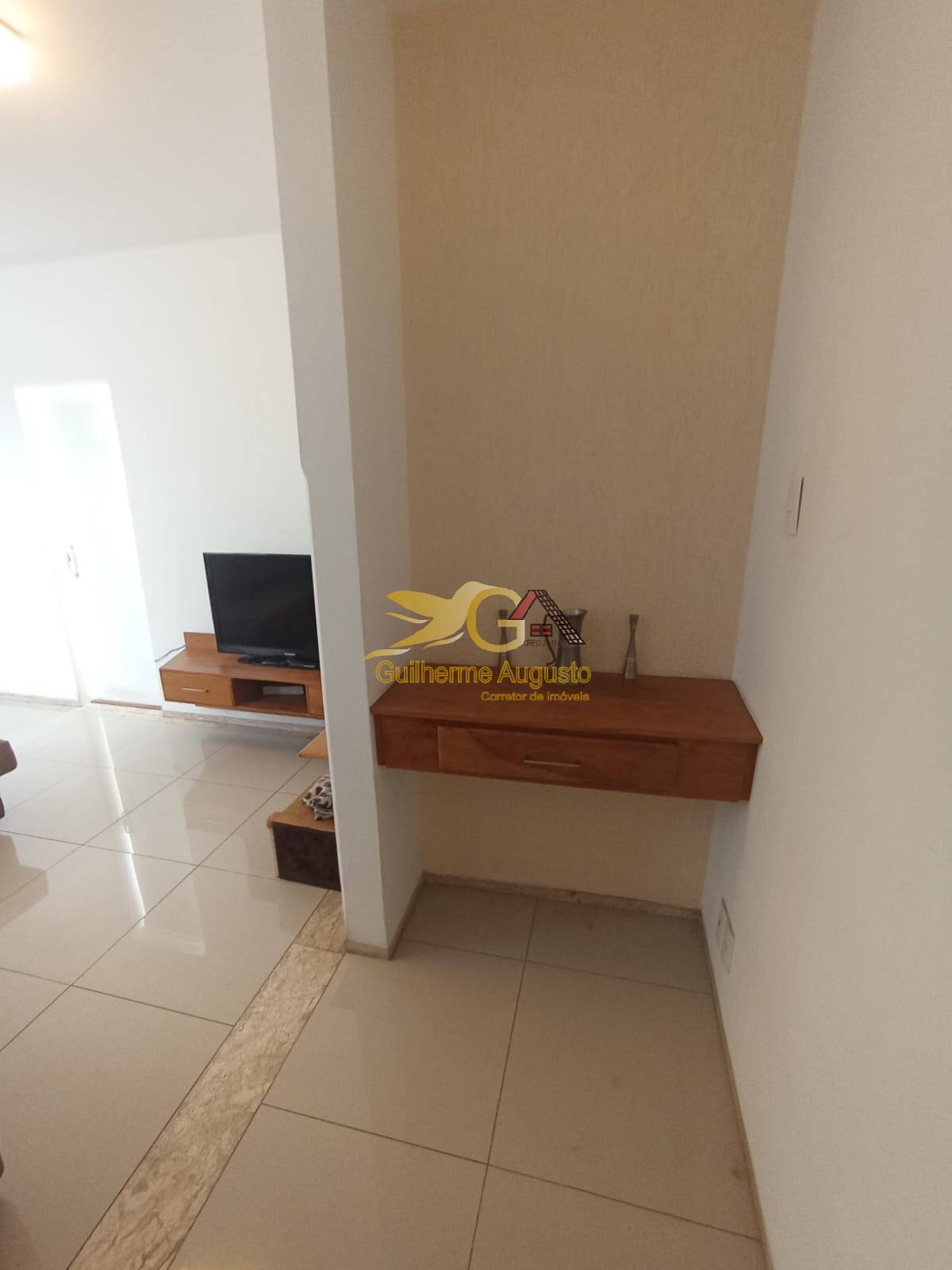 Apartamento à venda com 3 quartos, 110m² - Foto 2