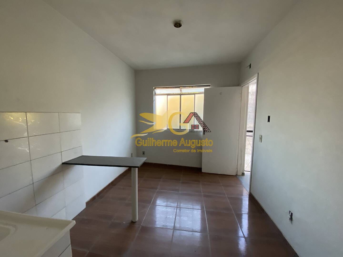 Kitnet e Studio à venda com 6 quartos, 240m² - Foto 6