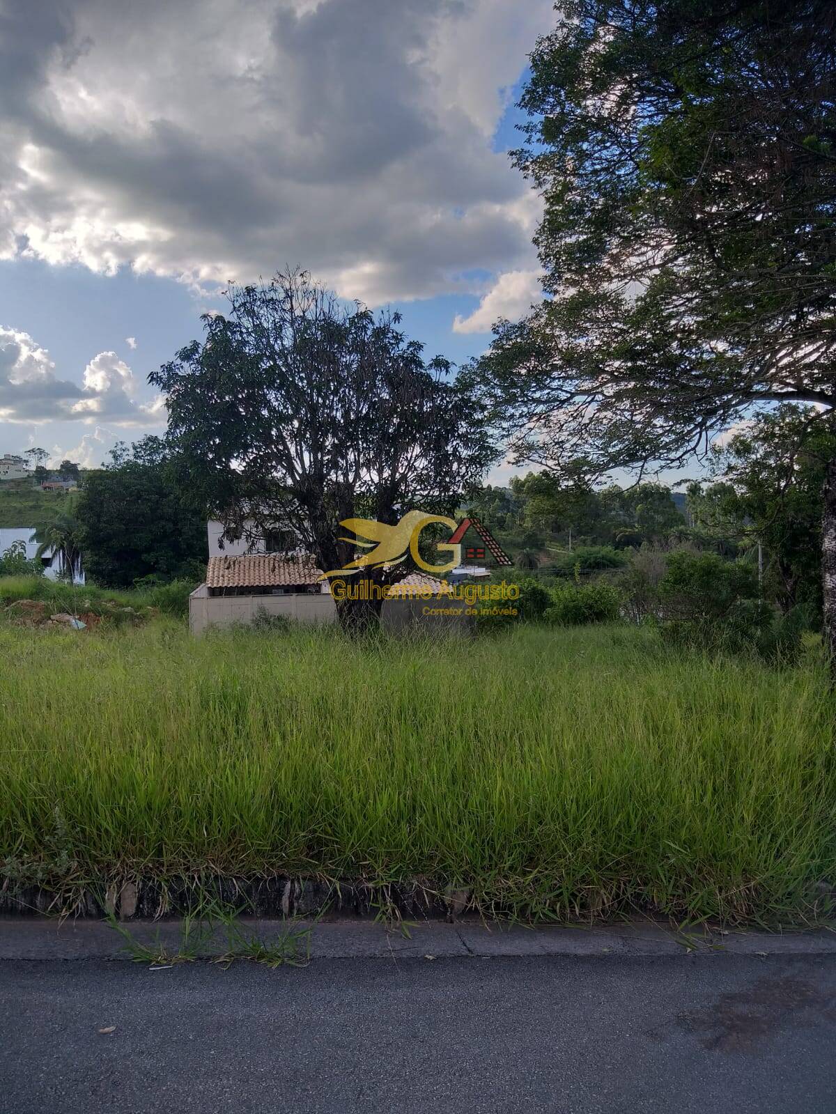 Terreno à venda, 250m² - Foto 1