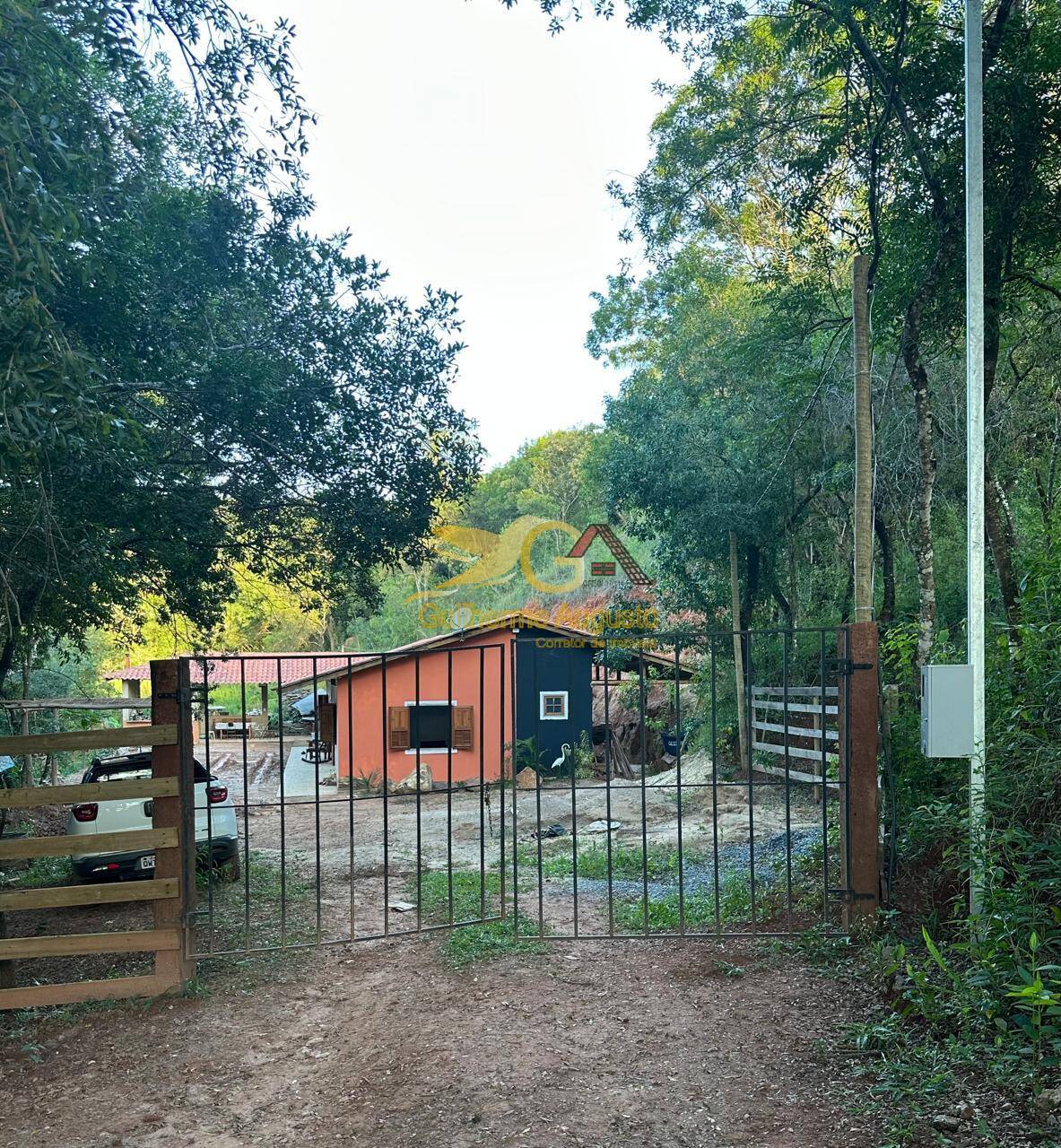 Fazenda à venda com 3 quartos, 100m² - Foto 1