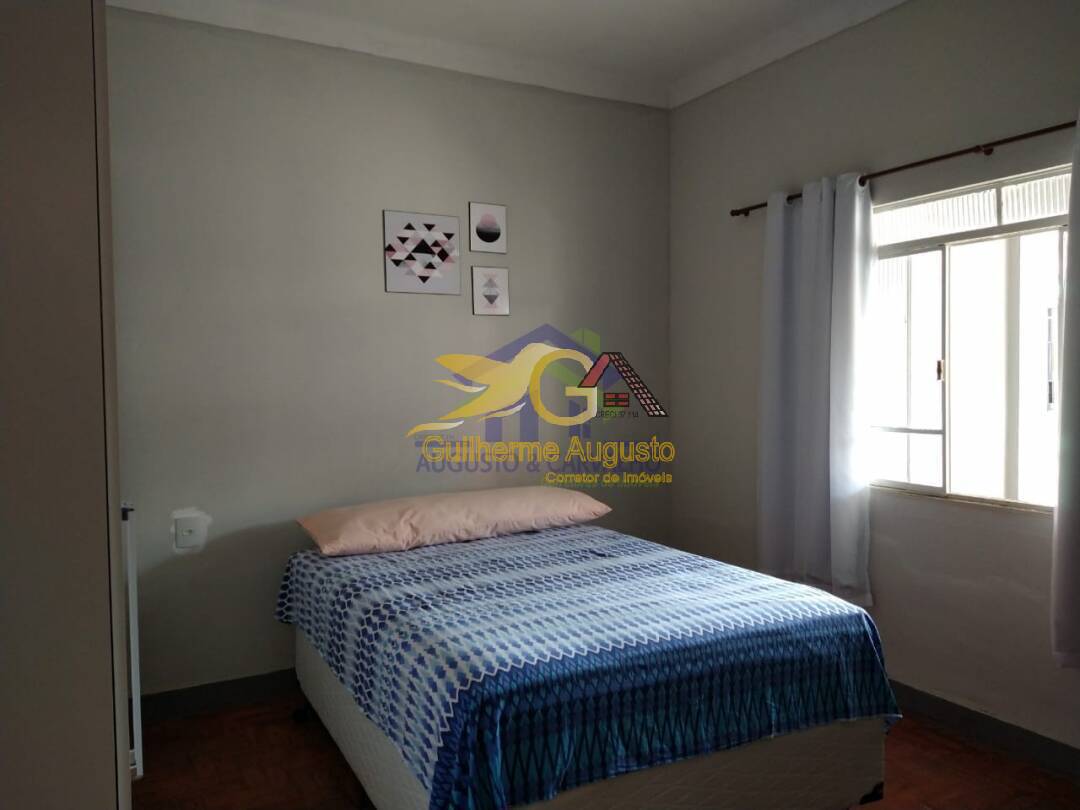 Casa à venda com 3 quartos, 210m² - Foto 17