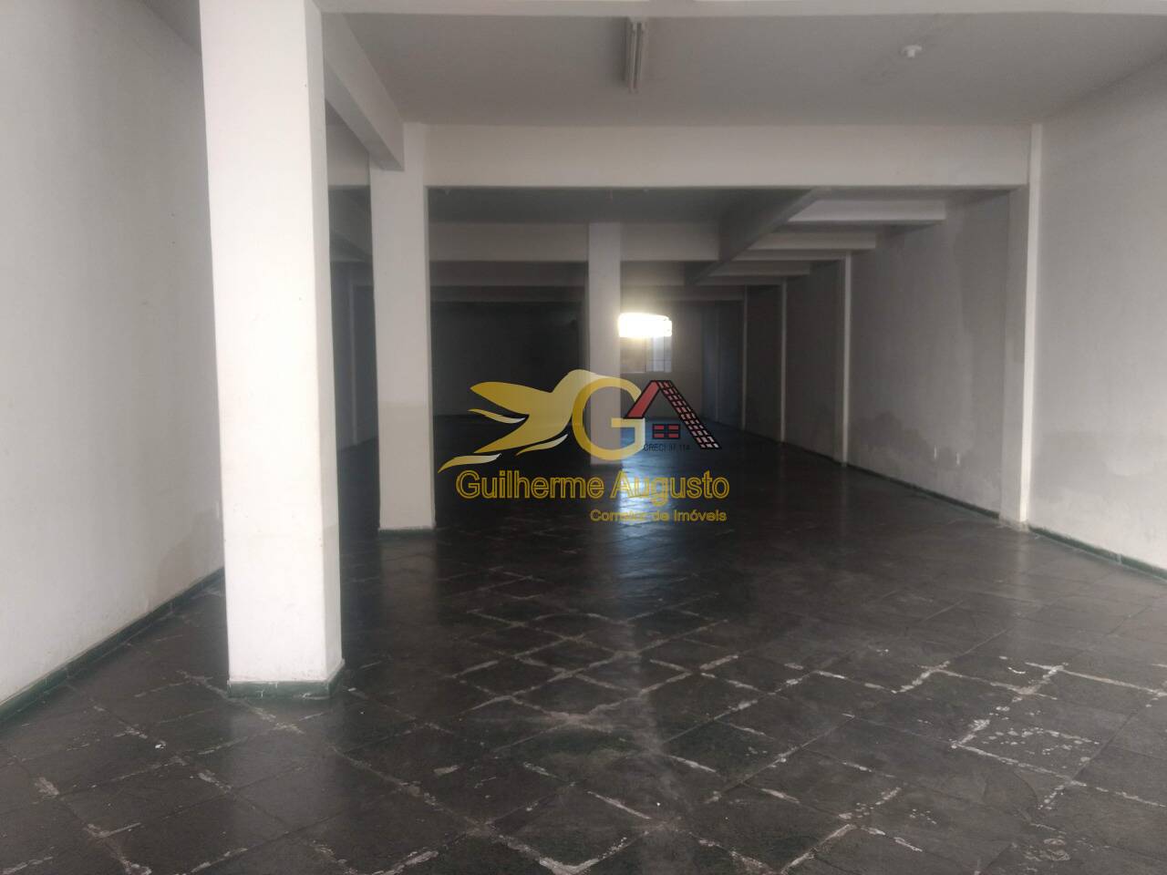 Conjunto Comercial-Sala à venda com 3 quartos, 250m² - Foto 3