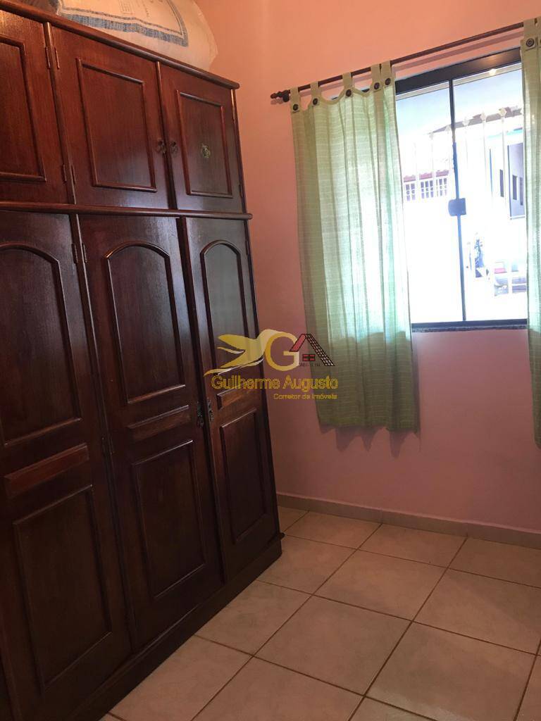 Casa à venda com 8 quartos, 300m² - Foto 43