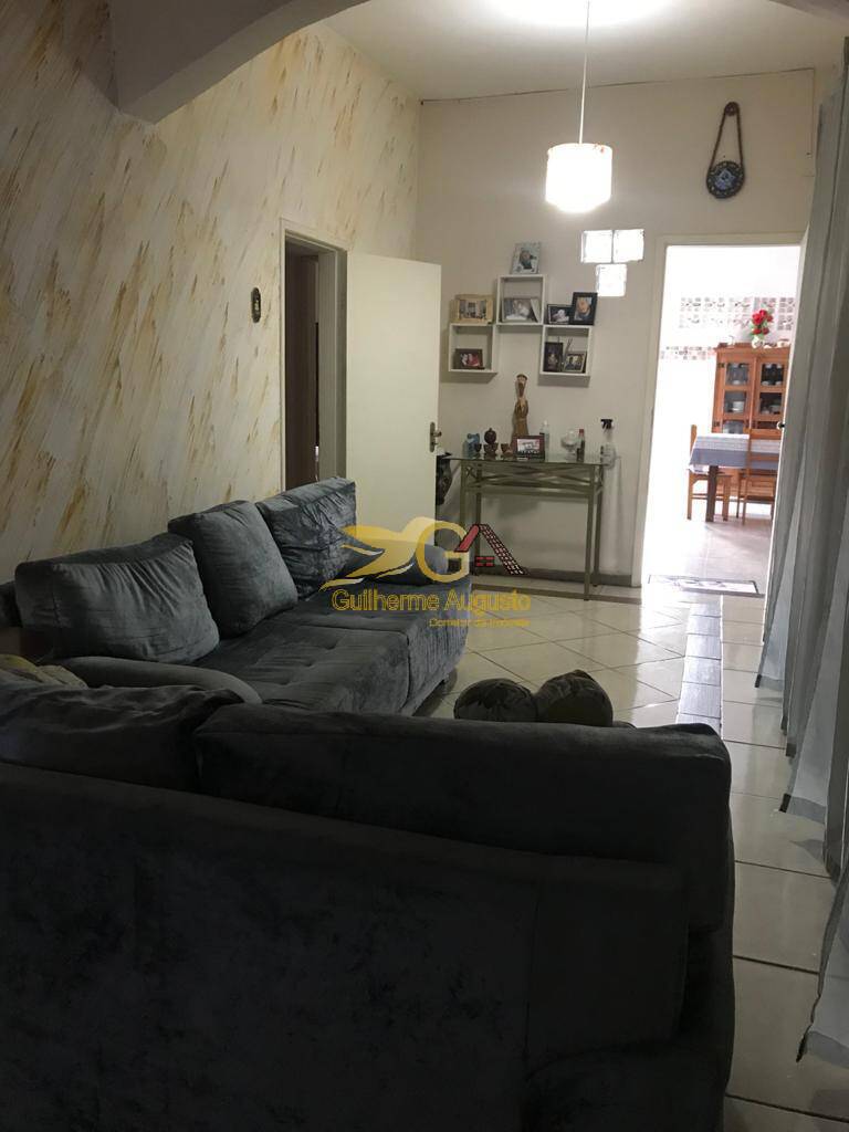 Casa à venda com 8 quartos, 300m² - Foto 46