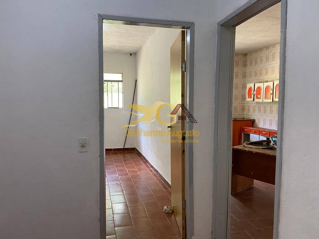 Casa à venda com 3 quartos, 100m² - Foto 18